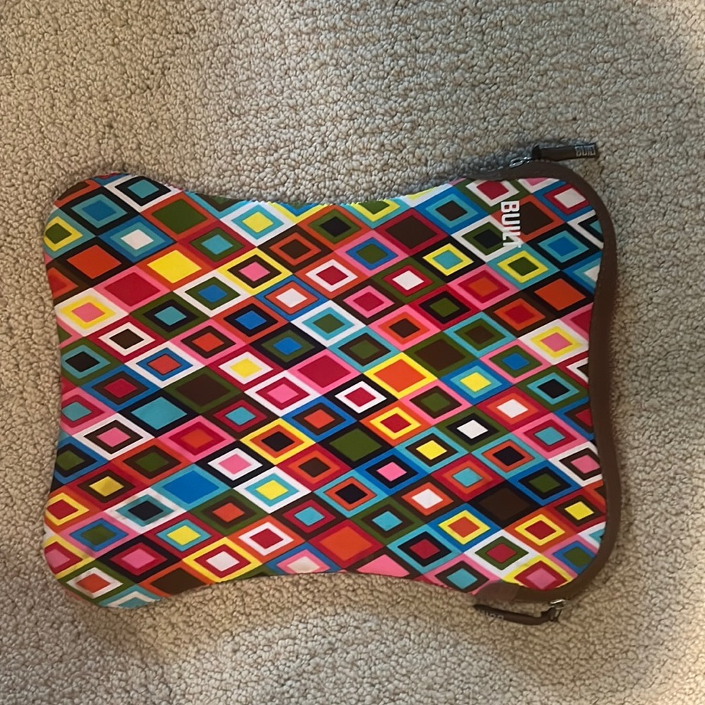 Built laptop sleeve